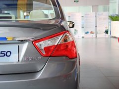 2013款 1.6L 手动 豪华版