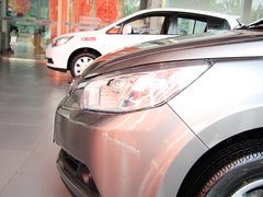 2013款 1.6L 手动 豪华版