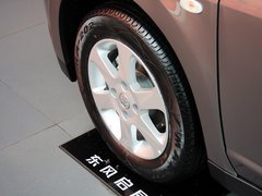 2013款 1.6L 手动 豪华版