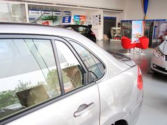 2013款 1.6L 手动 豪华版