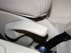 2013款 1.6L 手动 豪华版