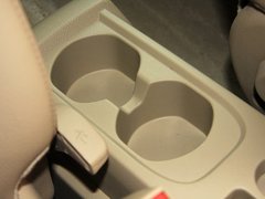 2013款 1.6L 手动 豪华版