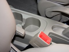 2013款 1.6L 手动 豪华版