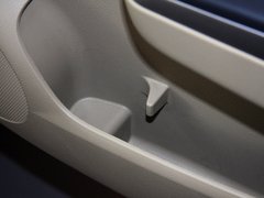 2013款 1.6L 手动 豪华版