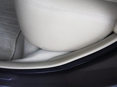 2013款 1.6L 手动 豪华版