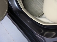 2013款 1.6L 手动 豪华版