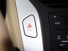 2013款 1.6L 手动 豪华版