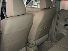 2013款 1.6L 自动 豪华版