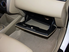 2013款 1.6L 自动 豪华版