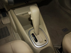 2013款 1.6L 自动 豪华版