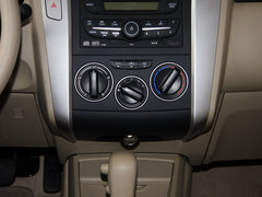 2013款 1.6L 自动 豪华版