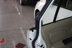 2013款 1.6L 自动 豪华版