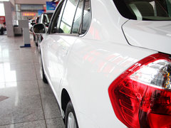 2013款 1.6L 自动 豪华版
