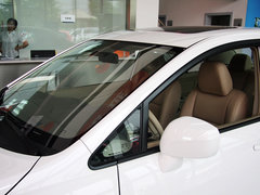 2013款 1.6L 自动 豪华版