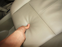 2013款 1.6L 自动 豪华版