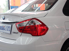 2013款 1.6L 自动 豪华版