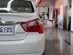 2013款 1.6L 自动 豪华版