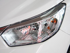 2013款 1.6L 自动 豪华版
