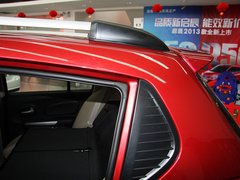 2013款 1.6L 手动 豪华版