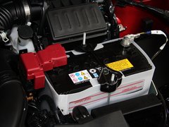 2013款 1.6L 手动 豪华版