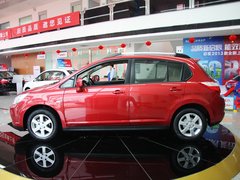 2013款 1.6L 手动 豪华版