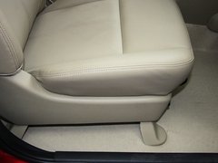 2013款 1.6L 手动 豪华版