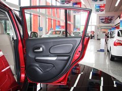 2013款 1.6L 手动 豪华版