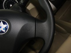 2013款 1.6L 手动 豪华版