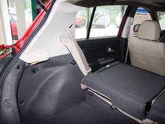 2013款 1.6L 手动 豪华版