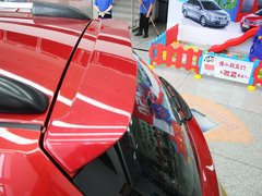 2013款 1.6L 手动 豪华版