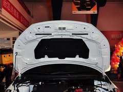 2013款 1.6L 手动 豪华版