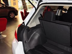2013款 1.6L 手动 豪华版