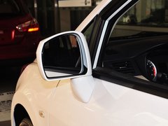 2013款 1.6L 手动 豪华版