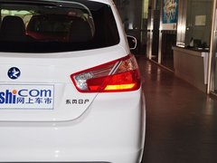 2013款 1.6L 手动 豪华版
