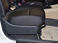 2013款 1.6L 手动 豪华版