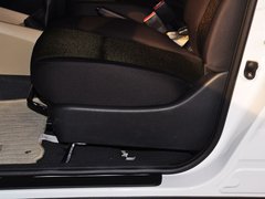 2013款 1.6L 手动 豪华版