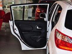 2013款 1.6L 手动 豪华版