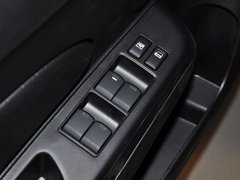 2013款 1.6L 手动 豪华版