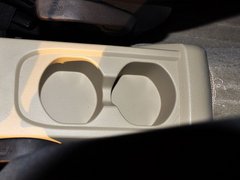 2013款 1.6L 手动 豪华版