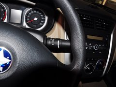 2013款 1.6L 手动 豪华版