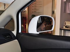 2013款 1.6L 手动 豪华版