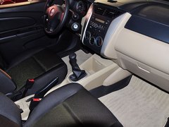 2013款 1.6L 手动 豪华版