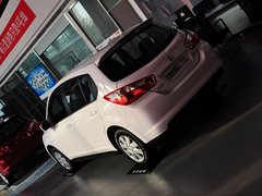 2013款 1.6L 手动 豪华版