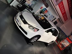 2013款 1.6L 手动 豪华版