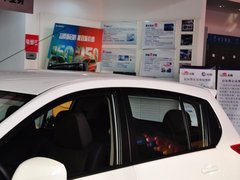 2013款 1.6L 手动 豪华版