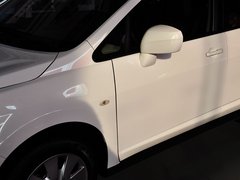 2013款 1.6L 手动 豪华版