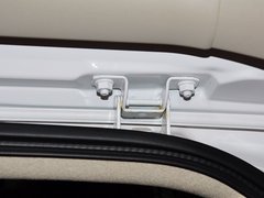 2013款 1.6L 手动 豪华版