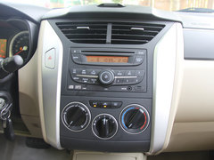 2013款 1.6L 自动 豪华版