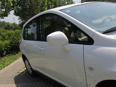 2013款 1.6L 自动 豪华版