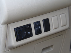 2013款 1.6L 自动 豪华版